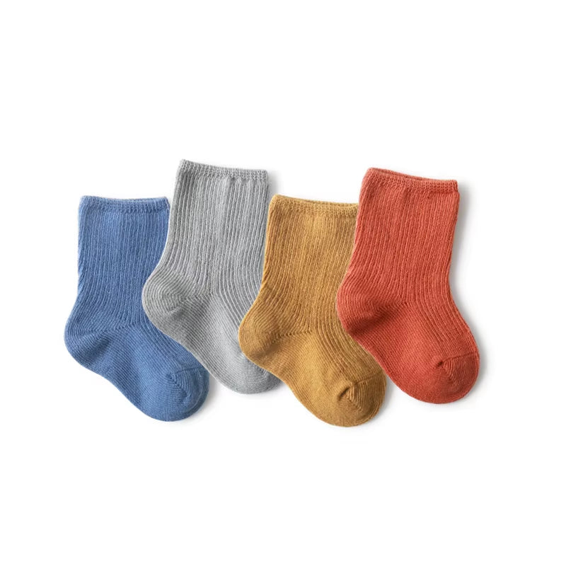 Ribbed Cotton Blend Socks